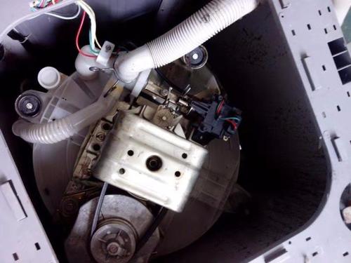 电脑模拟手机微信（没带手机怎么用电脑上微信）