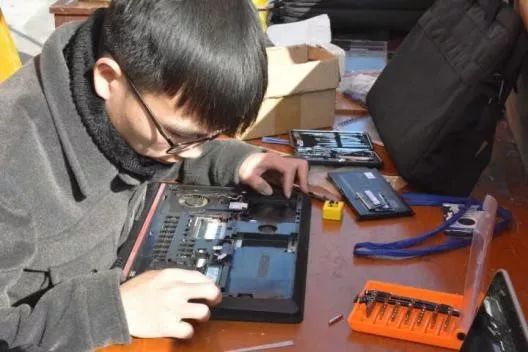 热水放不出来怎么回事( 感应是怎么回事) 热水放不出来怎么回事( 感应是怎么回事)