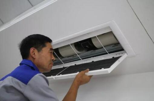 电脑内存条怎么安装才正确（电脑内存条怎么安装）