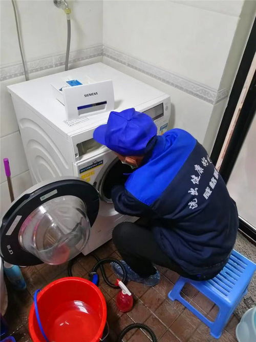 电脑调节亮度的方法（电脑怎么调亮度最简单的方法）