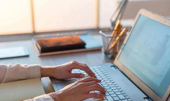 如果遇到上海林内热水器显示12教你怎么解决这个故障 如果遇到上海林内热水器显示12教你怎么解决这个故障