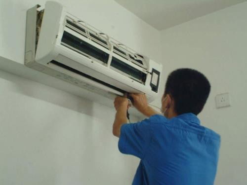 方太燃气灶首次打不着火 需要检查哪些故障