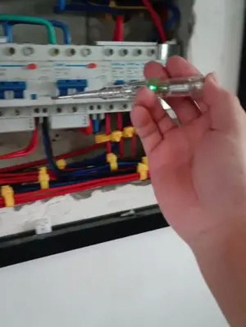 海尔热水器电源灯不亮不烧水怎么回事儿 需要检查哪些故障 海尔热水器电源灯不亮不烧水怎么回事儿 需要检查哪些故障