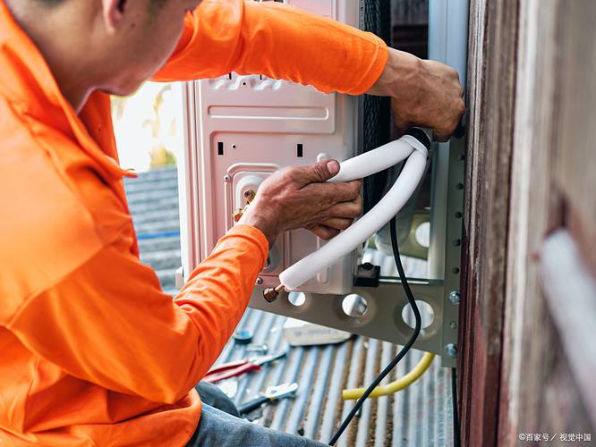 这家伙把坏掉的Pixelbook Go变成了键盘电脑