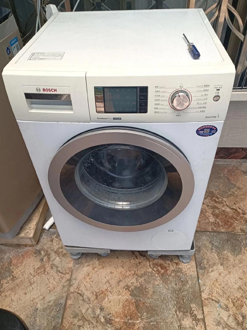 海尔电视红灯闪不启动什么原因（海尔电视红灯不亮怎么）